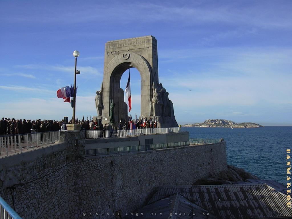 MARSEILLE 05 12 2009  (30).JPG -            